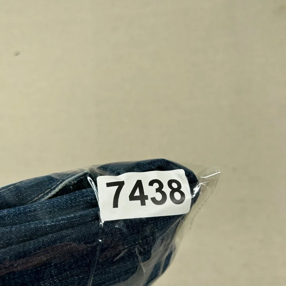 True Religion Ricky Jeans Mens 38 (fits 39x34) Relaxed Straight Flaps Embossed